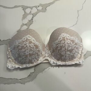 Victoria’s Secret strapless Bra 36DD